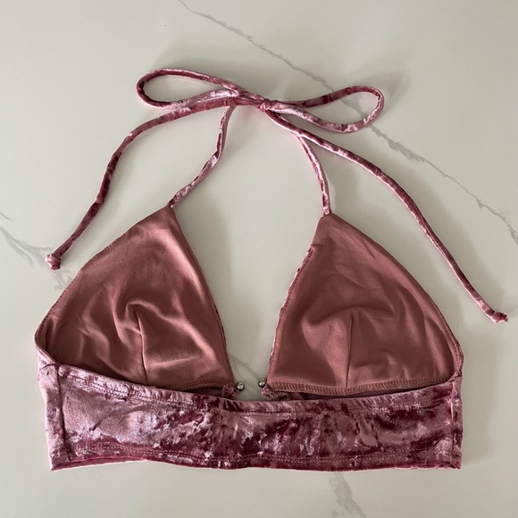 Urban Renewal Velvet Crush Halter O-Ring Crop Top - Picture 5 of 7